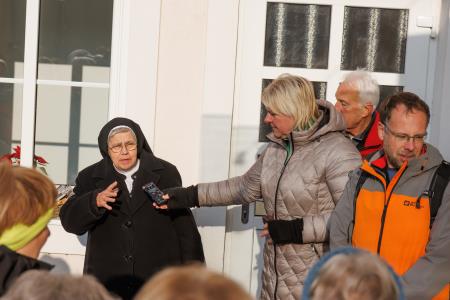 Šolska sestra Štefka Bizjak predstavlja trnovski samostan